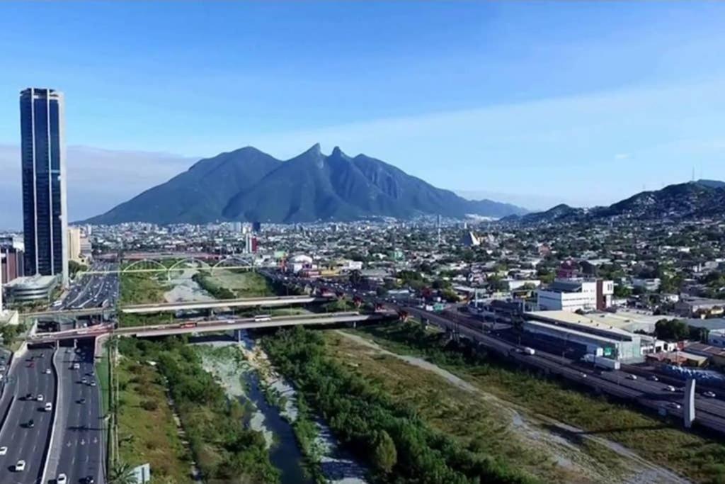 La Finca Monterrey Eksteriør bilde